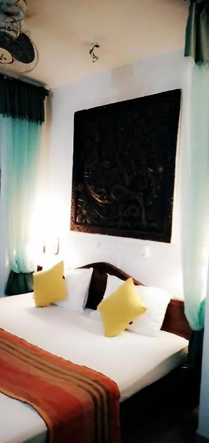 Sundari Eco Village Habarana Hotel